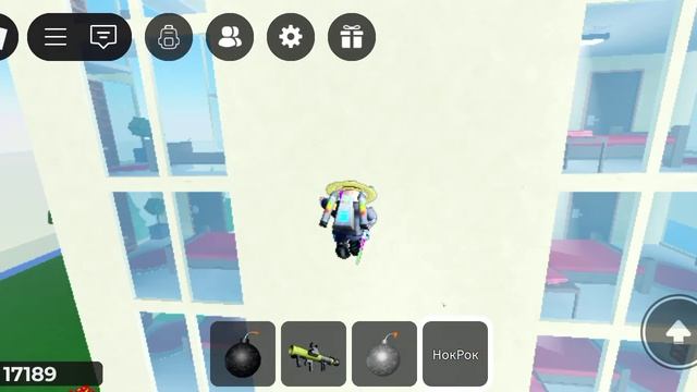 разрушаю отель в роблокс!