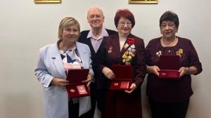 Торжественное вручение знака "Почетный житель муниципального округа Некрасовка в городе Москве"