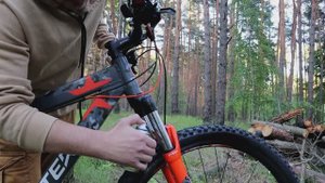 Как сделать вилку велосипеда мягкой. Простой способ