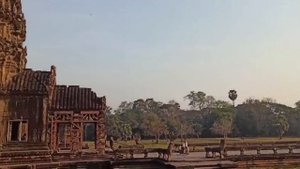 Внутри комплекса Ангкор Ват Камбоджа