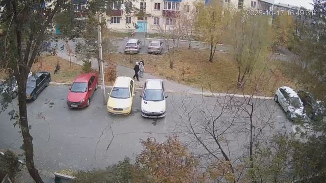 Гайские подростки на Коммунистической смотреть онлайн