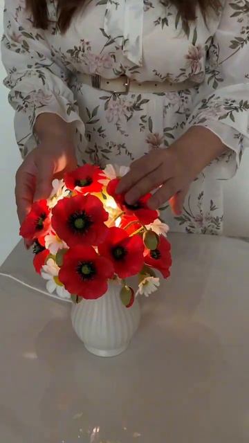 Как сделать цветы из фоамирана своими руками #мастеркласс #светильникизфоамирана #цветыизфоамирана смотреть онлайн