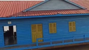 Школа на воде Камбоджа