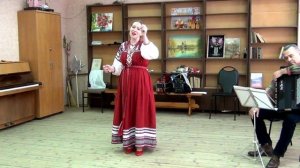 Во поле колеса