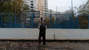 Упражнения с двуручными булавами весом 2.5 кг