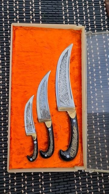 К нам не подходи, к нам не подходи, а то ... ПОДАРИМ! Вот такой сувенирный подарок набор из 70-х.