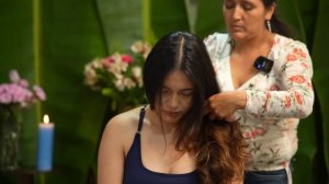 Masaje relajante y limpia energética de Doña Esperanza con sonidos ASMR y susurros suaves pa dormir
