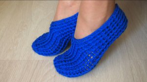 Следки крючком за 2 часа. Простые тапочки МК для начинающих ЛЕГКО! Crochet slippers Урок 161