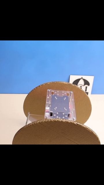 Робот на больших колёсах 3 смотреть онлайн