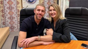 В нашей студии; Юрий Газинский -  российский футболист и Александра Газинская - стилист