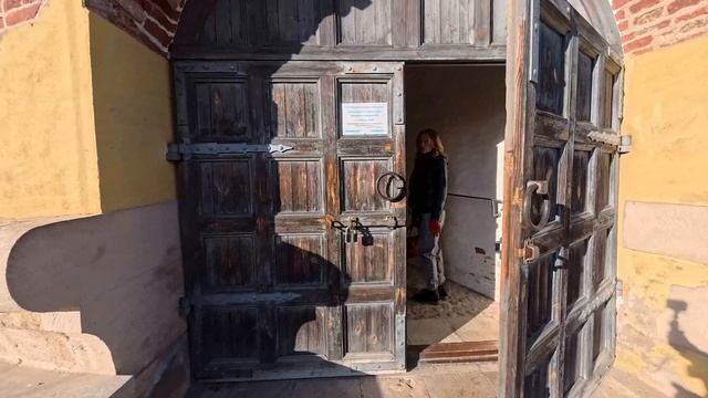 Золотая осень в Екатерининском парке 2025 смотреть онлайн