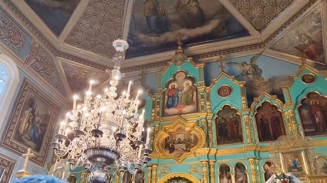 ИГУМЕНИЯ ЛЮБОВЬ С СЕСТРАМИ МОЛИТВЕННО ОТМЕТИЛИ ПРЕСТОЛЬНЫЙ ПРАЗДНИК В С. ТАШЛА смотреть онлайн