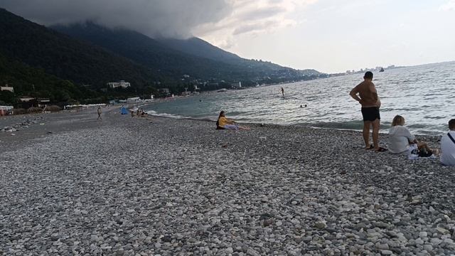 ГАГРЫ ПЛЯЖ смотреть онлайн