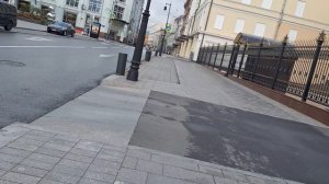 Гуляем по Москве. Дошли до Петровки, 38.