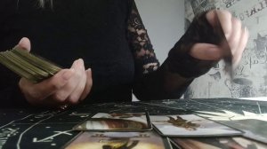 Как выйти из состояния негатива/депрессивного состояния? Расклад Таро