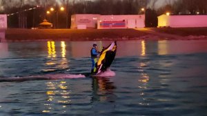 Шоу на воде .Ярыгинская набережная .Красноярск