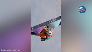 Скалодром под воздушным шаром: француз выполнил невероятный трюк на высоте 5000 метров