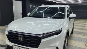 Honda CR-V - забронировали полиуретановой плёнкой кузов автомобиля и лобовое стекло