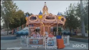 карусель лошадки. Все в парк!