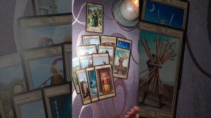 ЧТО ДУМАЕТ О ВАС ЗАГАДАННЫЙ ЧЕЛОВЕК. РАСКЛАД НА КАРТАХ ТАРО ОНЛАЙН.