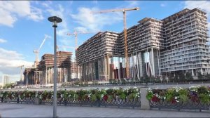 Как живёт Россия: прогулка по Краснопресненской набережной 2025 🏙️🌊