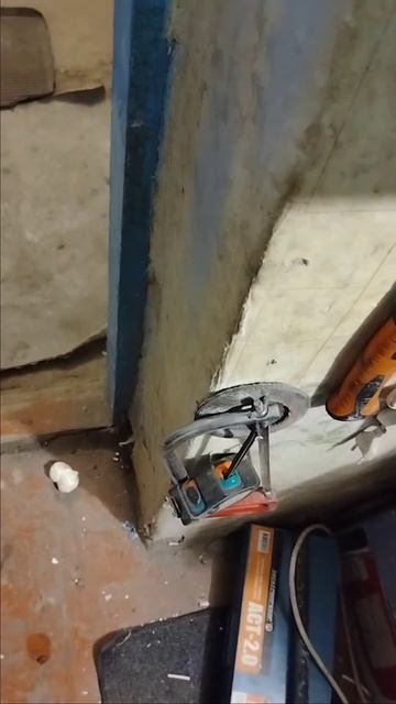 топливо из фильтра.