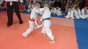 Универсальный бой. Победа брата. Клуб "Лидер" г. Иркутск.