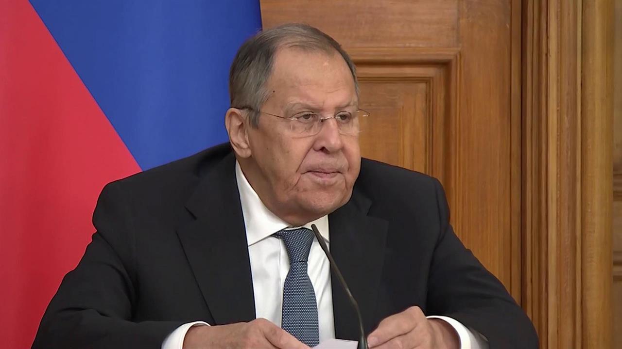 Москва придерживается позиций, достигнутых в ходе саммита на Аляске, заявил Сергей Лавров