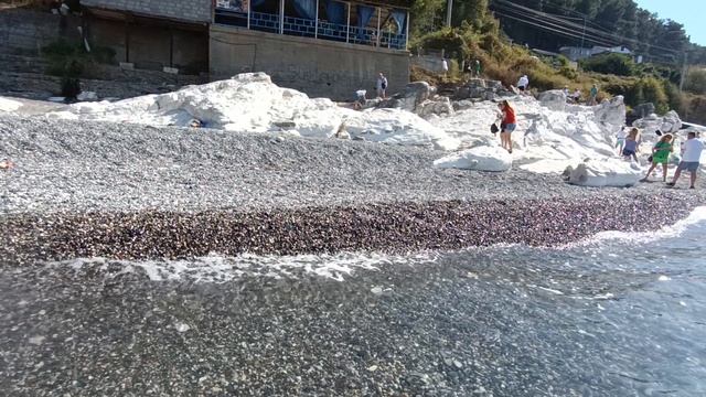 БЕЛЫЕ СКАЛЫ смотреть онлайн