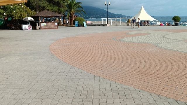 ГАГРА ТАНЦ ПЛОЩАДКА смотреть онлайн