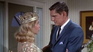 Сериал Моя жена меня приворожила - 4 сезон 23 серия / Bewitched