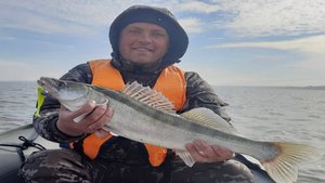 РЫБАЛКА ПО СУДАКУ, КАЛАЧ РУЛИТ…