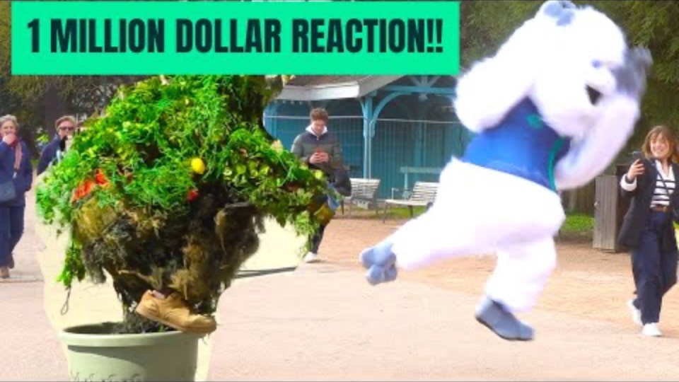 Epic bushman prank, Funniest Reaction video of 2025 смотреть онлайн