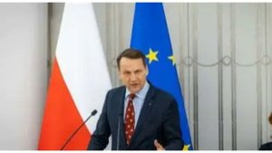Глава МИД Польши грозит арестом Путину в случае пролета над страной