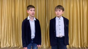 Коломейчук Захар и Бондаренко Егор - Листопадничек