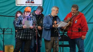 2025. Осень. Выступление группы Апельсины