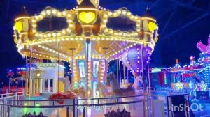 карусель "Традиция", красивая и дорогая. Все в парк!