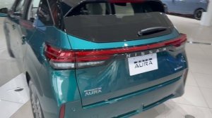 Nissan Шоурум в Иокогама