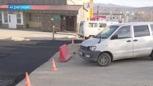 ТЕРРИТОРИЮ ВОЗЛЕ ЦЕНТРА СПИД ЗААСФАЛЬТИРОВАЛИ В СТОЛИЦЕ КАМЧАТКИ • НОВОСТИ КАМЧАТКИ
