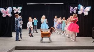 Дама сдавала в багаж.mp4