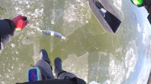 ЭТО БЕЗУМИЕ.ПЕРВЫЙ ЛЕД ПРОДОЛЖАЕТСЯ.ОКУНЬ.ЩУКА.МОРМЫШКА.БАЛАНСИР