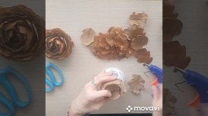 Осенние цветы из листьев!!