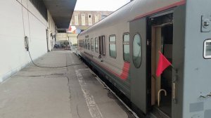 Ремонт алюминиевых окон в вагоне поезда на Павелецком вокзале