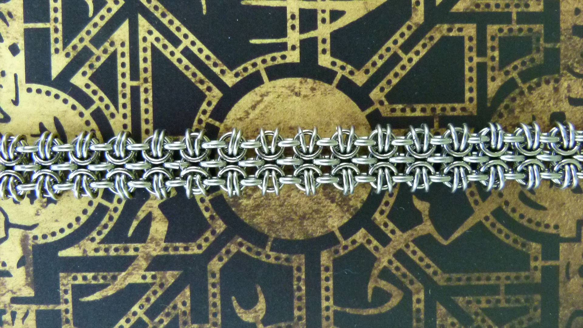 След новых миров. Кольчужный браслет.