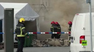 الدخان يتصاعد قرب البرلمان الصربي في بلغراد بعد إطلاق نار وفوتشيتش يصف الحادث بـ"الإرهابي"