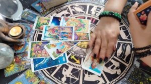 🔮🔮 Что он скрывает _ таро расклад