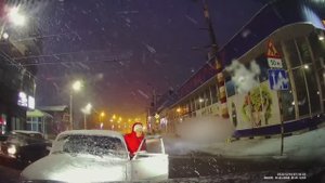 Дураки на машинх наглядно показывают, как не нужно ездить и вести себя на дороге