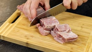 Как вкусно приготовить свиные РЕБРЫШКИ в духовке! Получаются вкуснее ШАШЛЫКА, аж палец откусил.