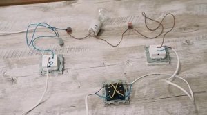 Монтаж проходных и перекрестных клавишных выключателей CGSS