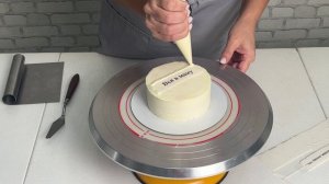 Торт со скрытой надписью. ОФОРМЛЕНИЕ ТОРТОВ - Модуль 6.